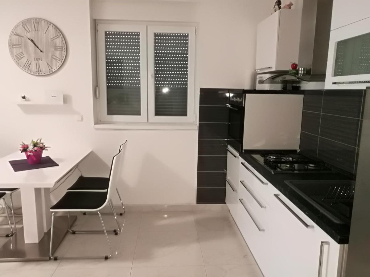 Roberto Apartment Bacina 외부 사진